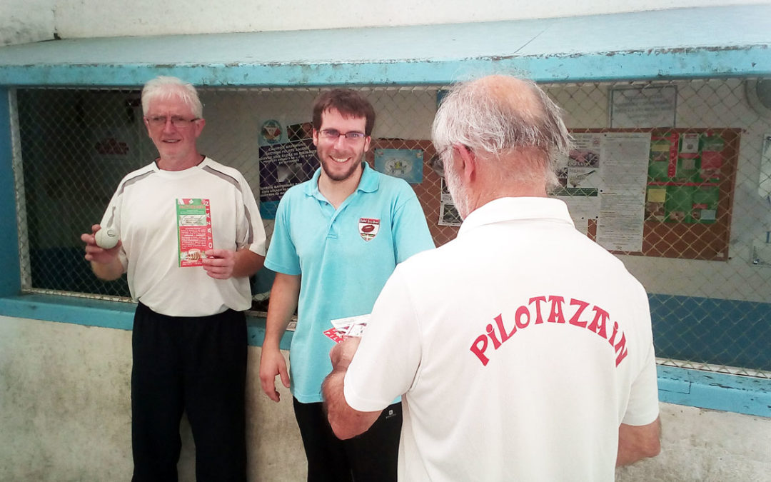 Tournois d’été au Trinquet Louis Etchéto : Xoko, remise de récompenses aux finalistes, la pelote au vainqueur